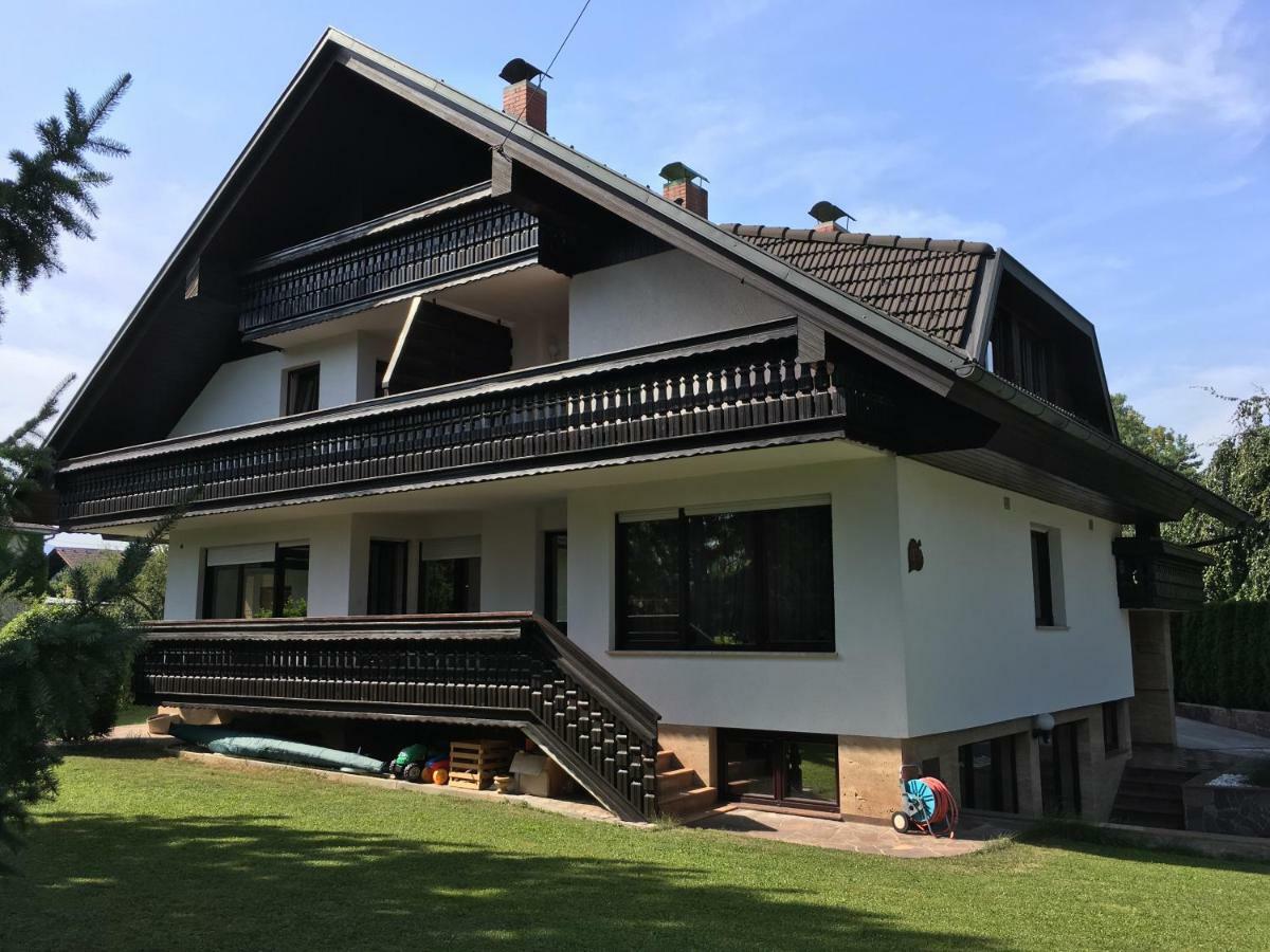 בלד Glamping Houses J-Max מראה חיצוני תמונה